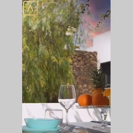Bungalow At Playa Flamingo Apartment With Shared Pool 5 Minutes From The Beach פלאיה בלנקה